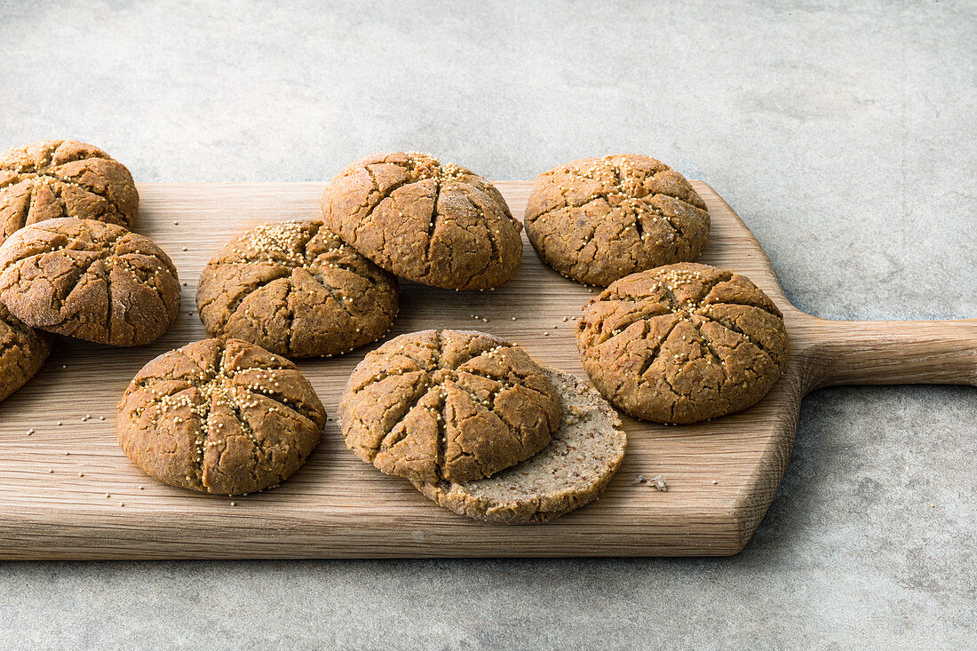 Gluten-free, broiche rolls made from buckwheat and amaranth