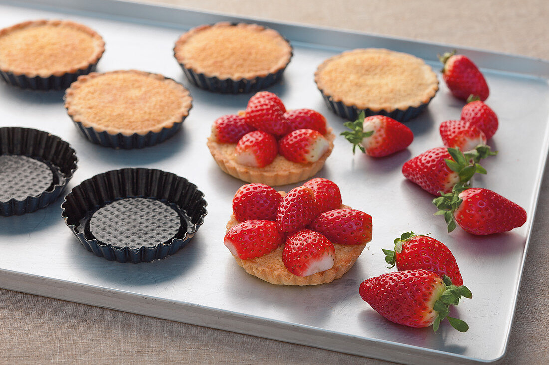 Strawberry tartlets with almond cream