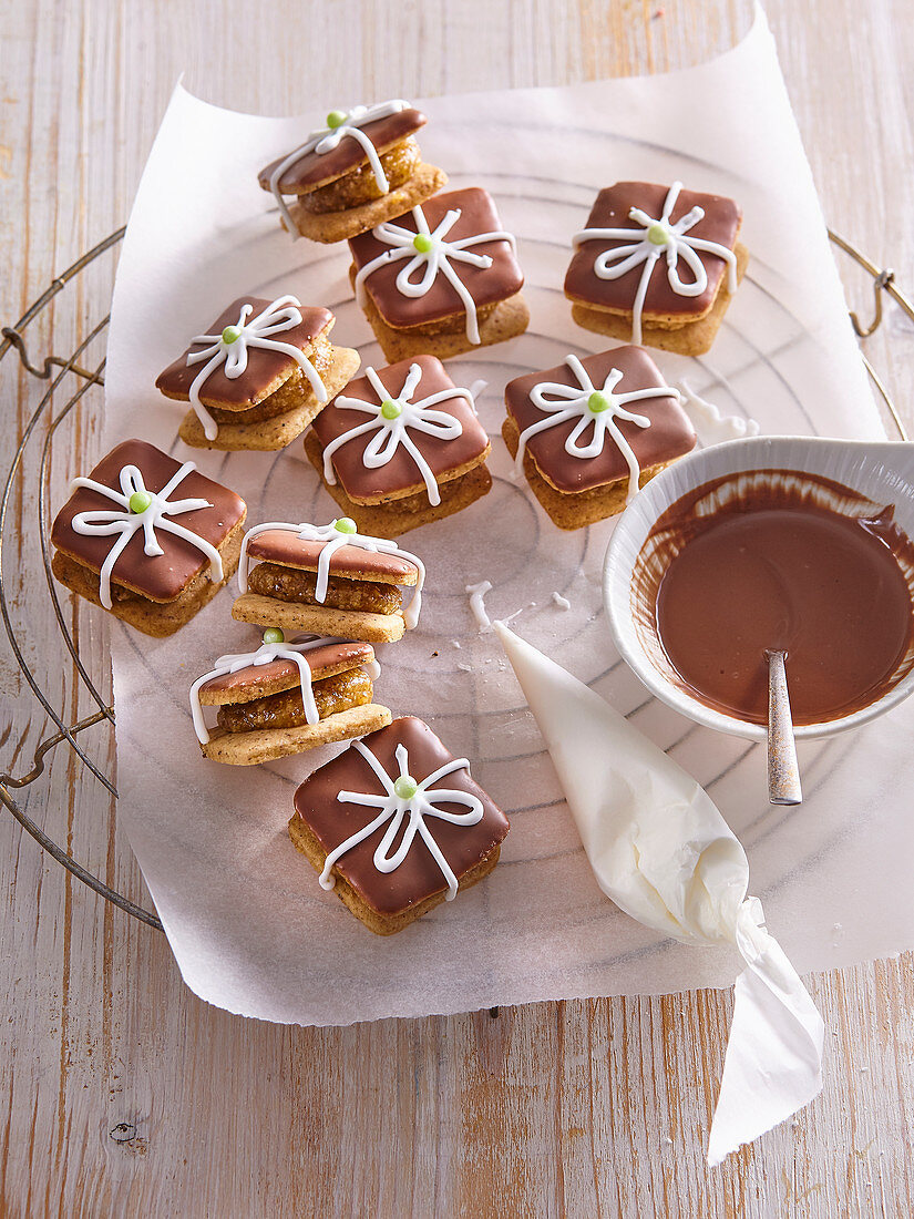 Gifts with apricot filling