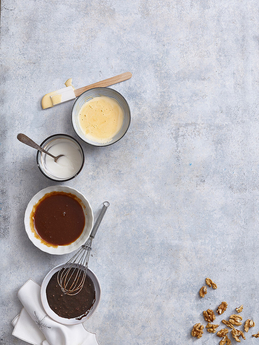 Kinds of dough and glaze (icing)