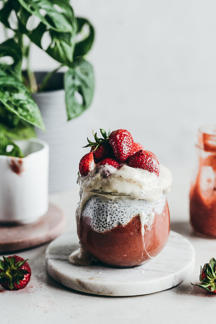 Strawberry mousse with chia seeds and strawberries