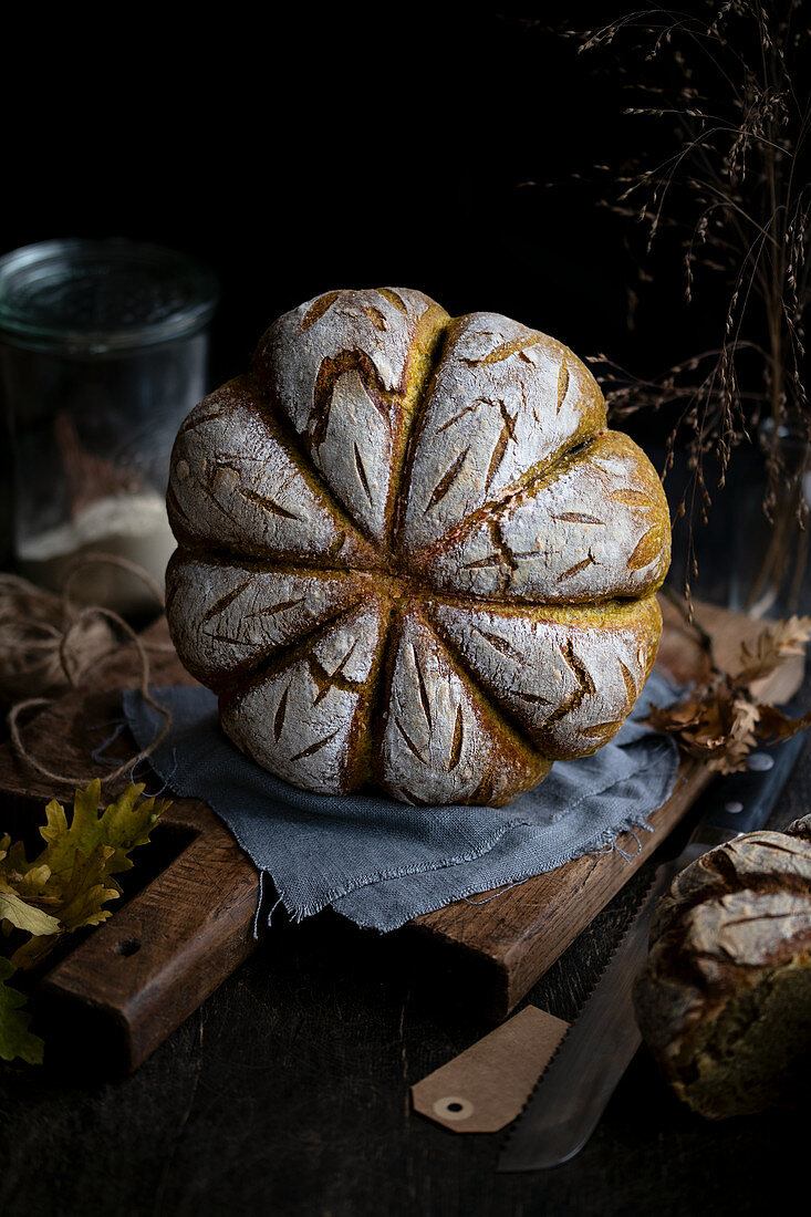 Sauerteig-Kürbisbrot