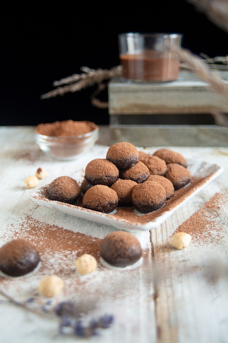 Chocolate praline made with hazelnut and cocoa