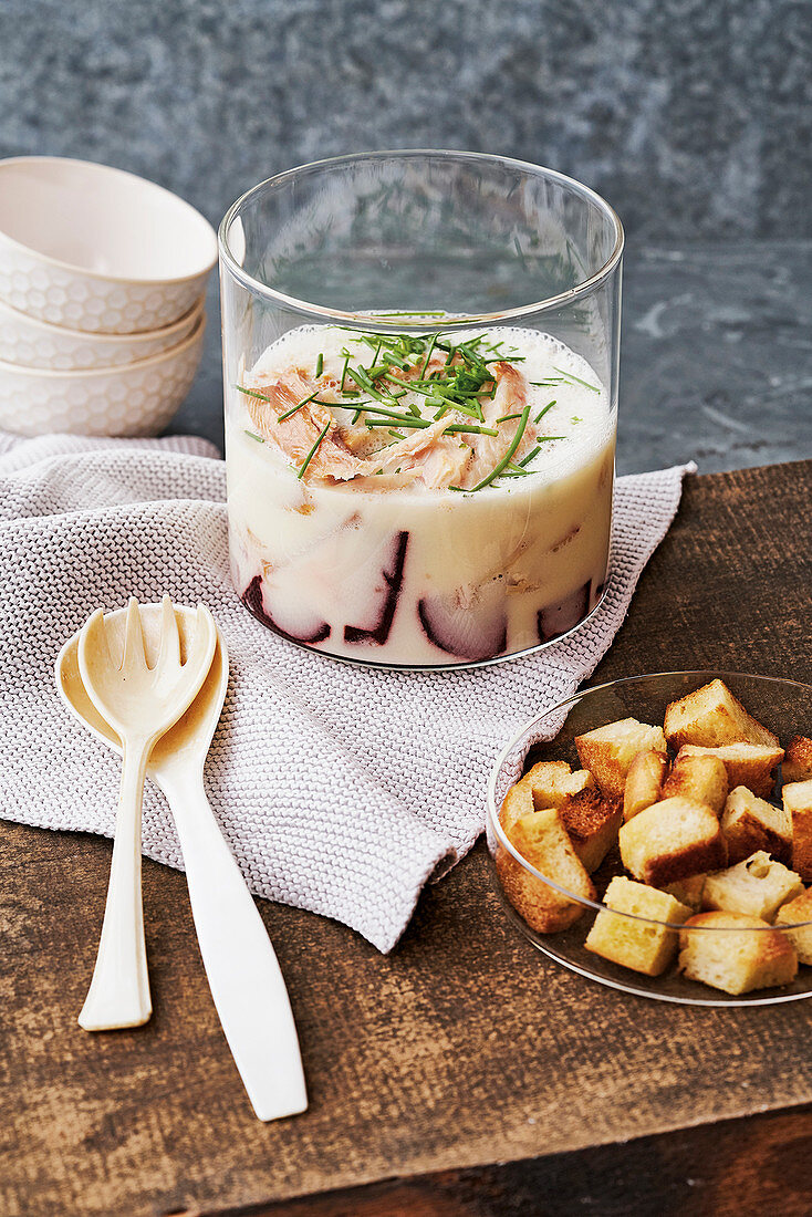 Smoked fish soup with croutons