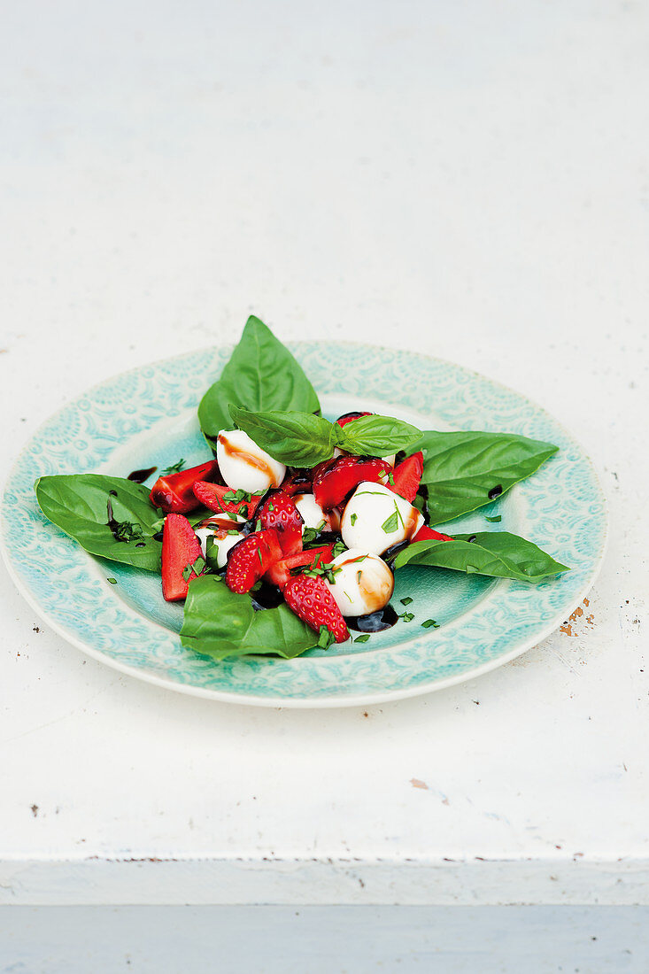 Strawberry and mozzarella salad with basil