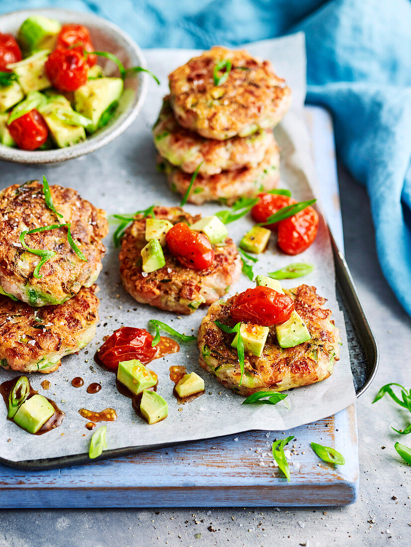 Ham, zucchini and green onion fritters with avocado salad