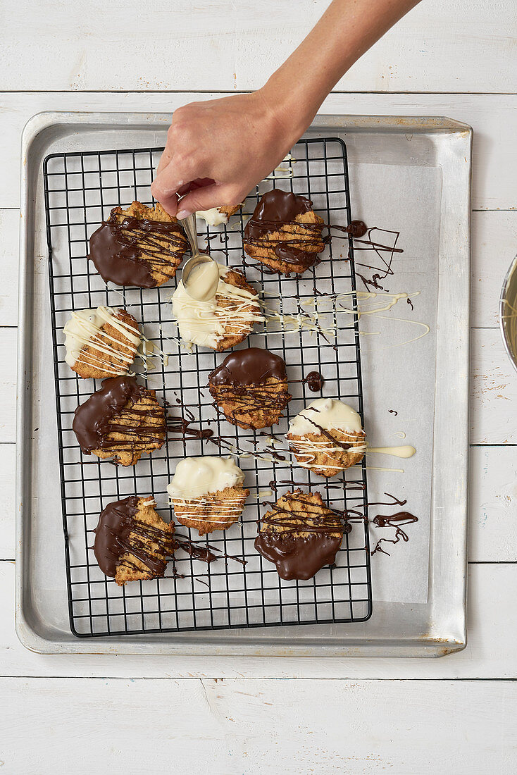Tahini biscuits made with light and dark chocolate glaze