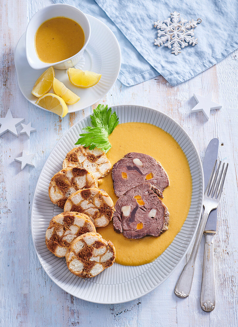 Festive sirloin and gingerbread dumplings