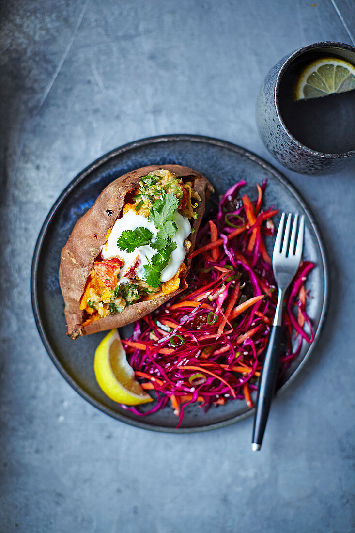 Baked sweet potatoes with lentils and red cabbage slaw
