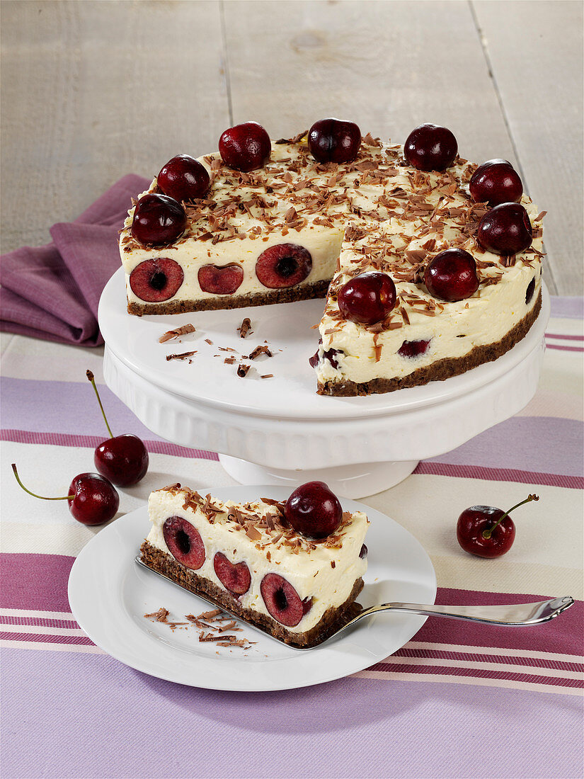 Sweet cherry and pumpernickel cake