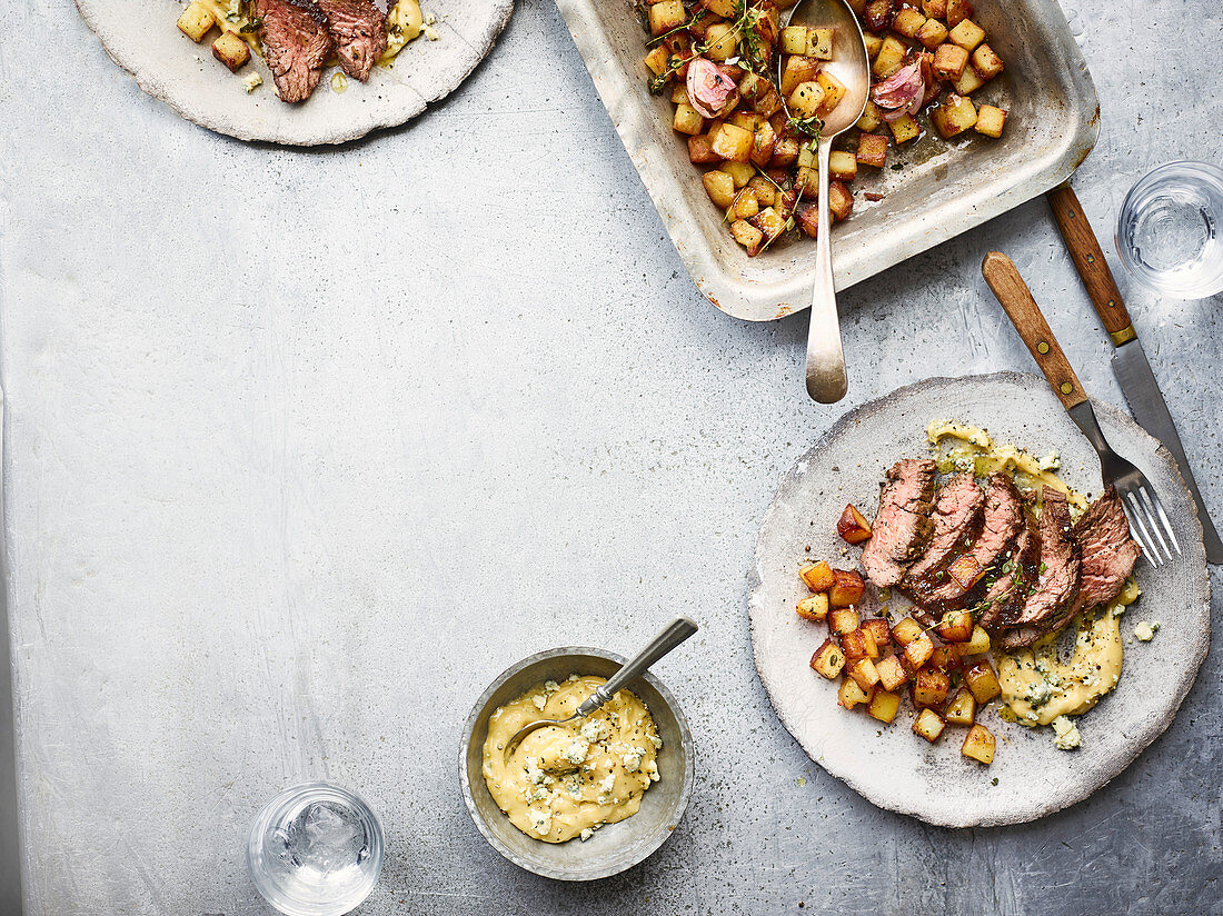 BBQ steak with blue cheese hollandaise