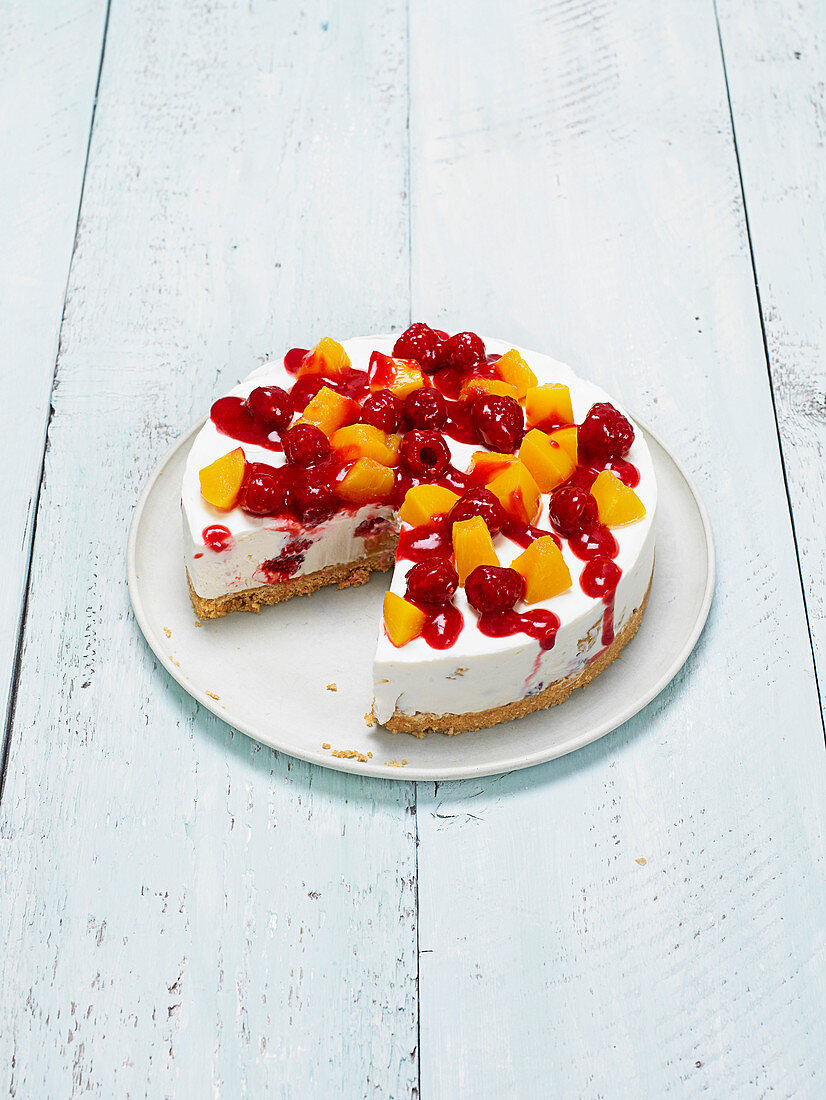 Peach Melba cheesecake