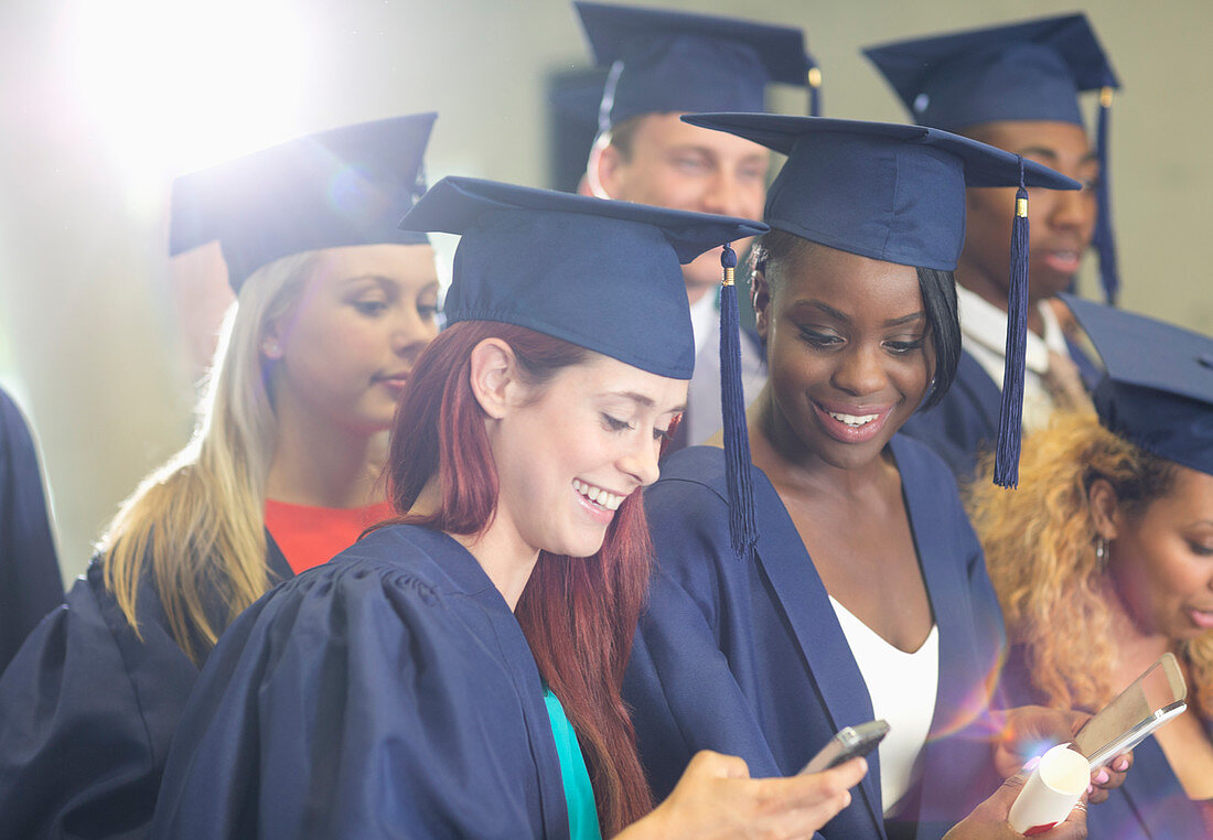 Students texting during ceremony