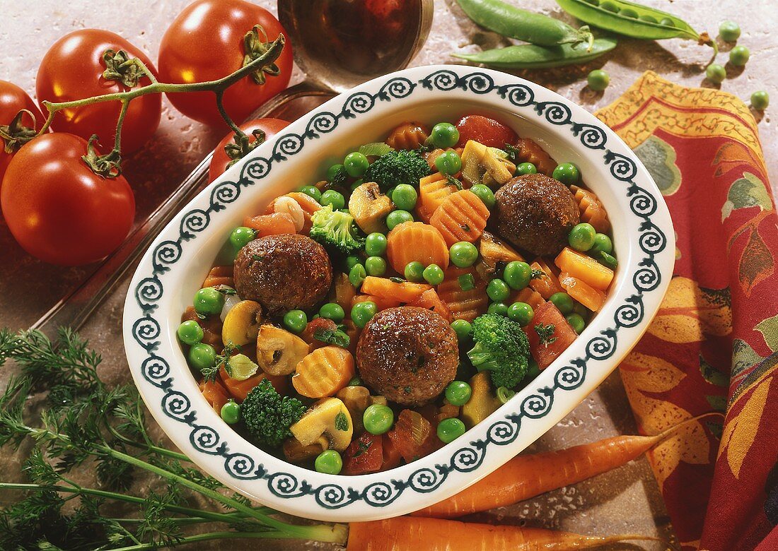 Meatballs on mixed vegetables