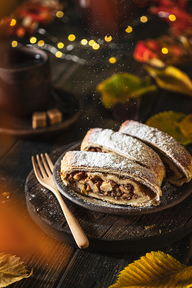 Apple strudel with sugar powder