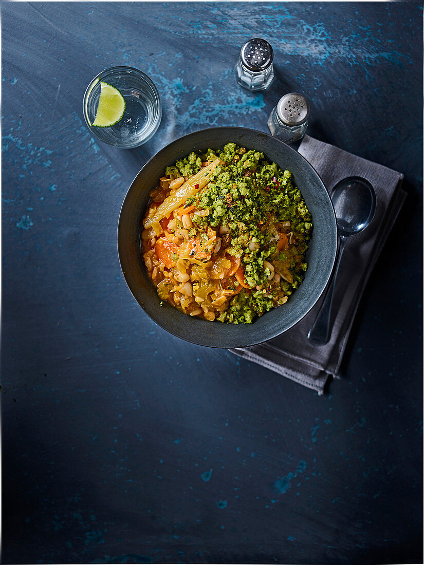 Vegetarian bean pot with herby breadcrumbs