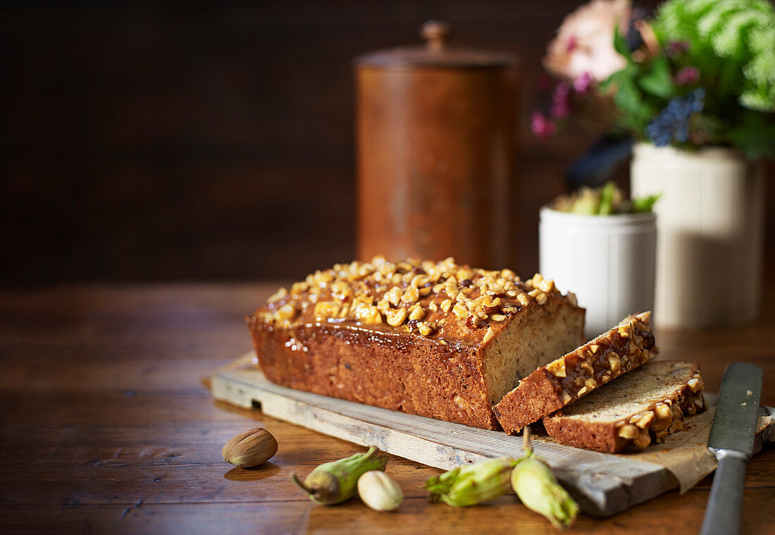 Apfel-Haselnuss-Kuchen