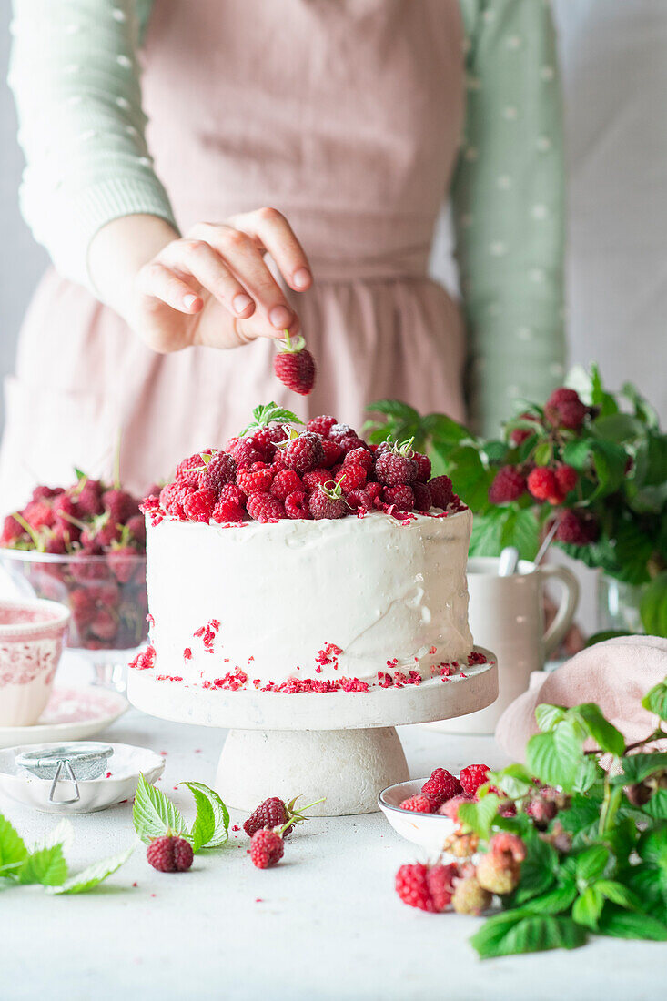 Raspberry honey layer cake
