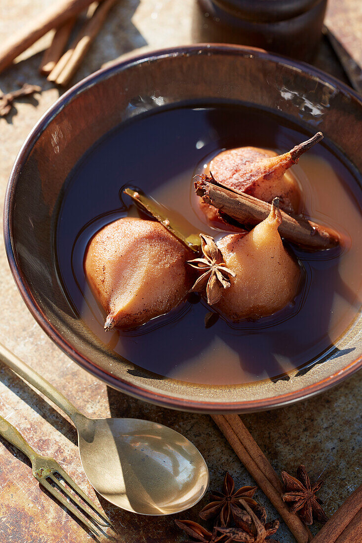Poached pears with cinnamon and star anise