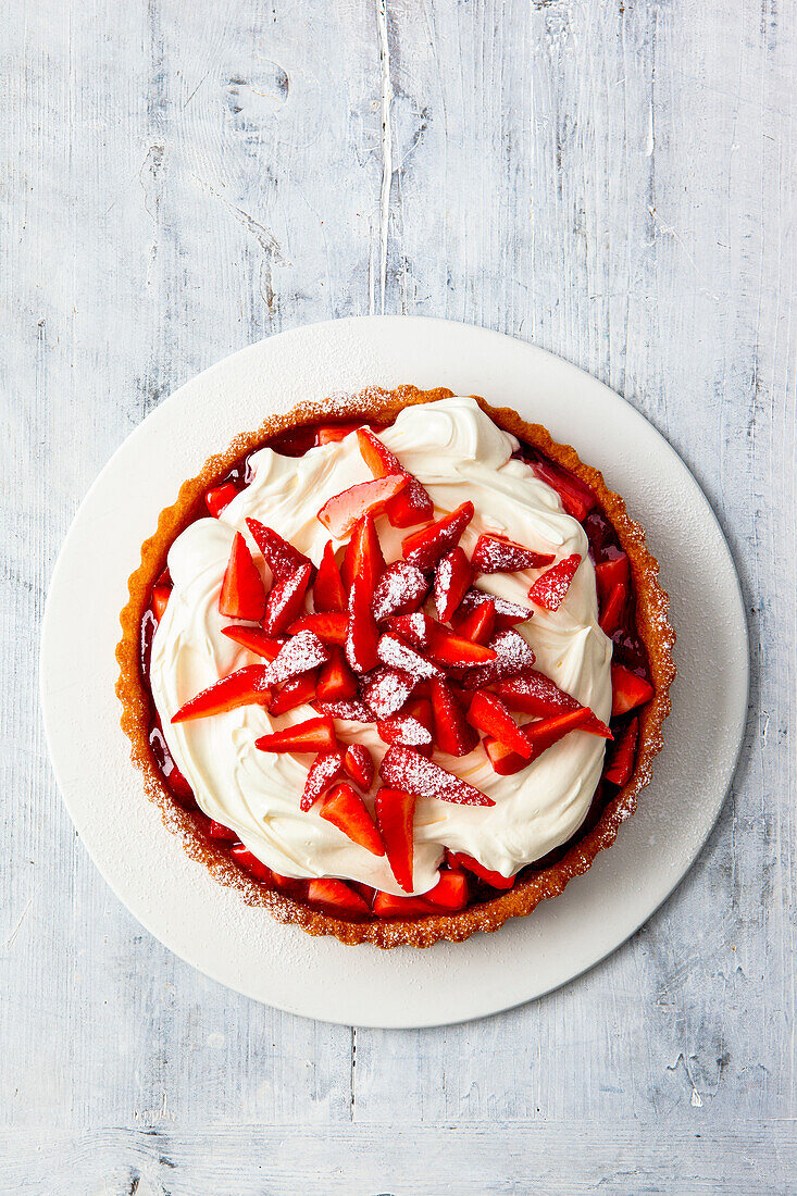 No Bake Strawberry Tart