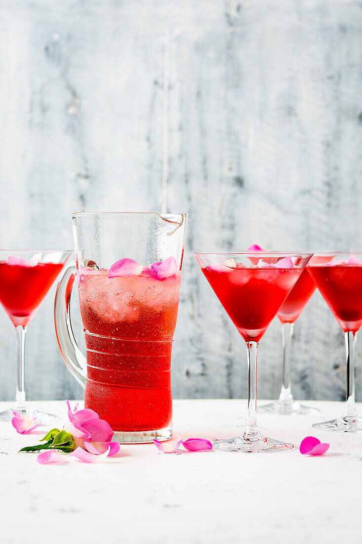 Erdbeer-Rosen-Cocktail
