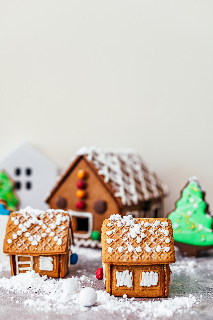 Festive Gingerbread House and Biscuits Setting