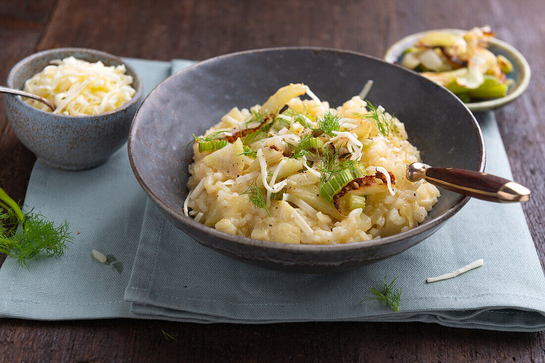 Vegan fennel risotto