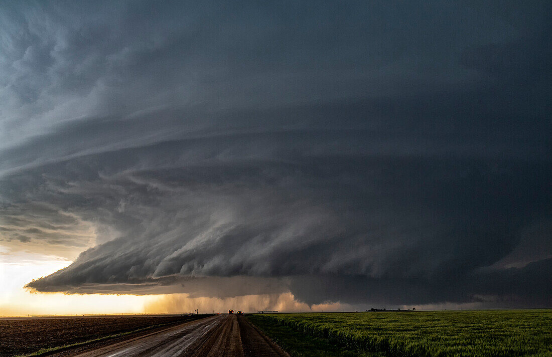 Supercell thunderstorm Kansas, USA