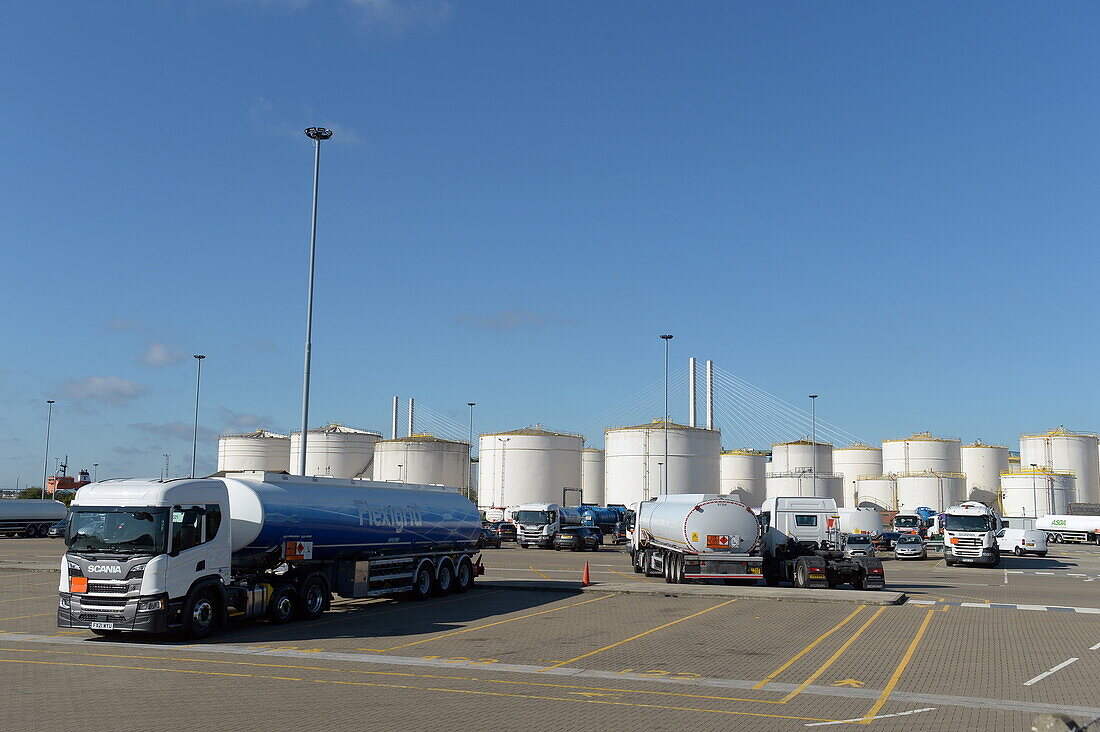 Fuel terminal, UK