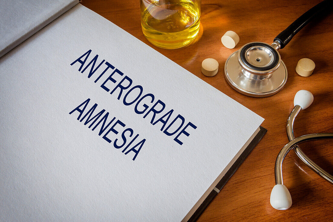 Anterograde amnesia, conceptual image