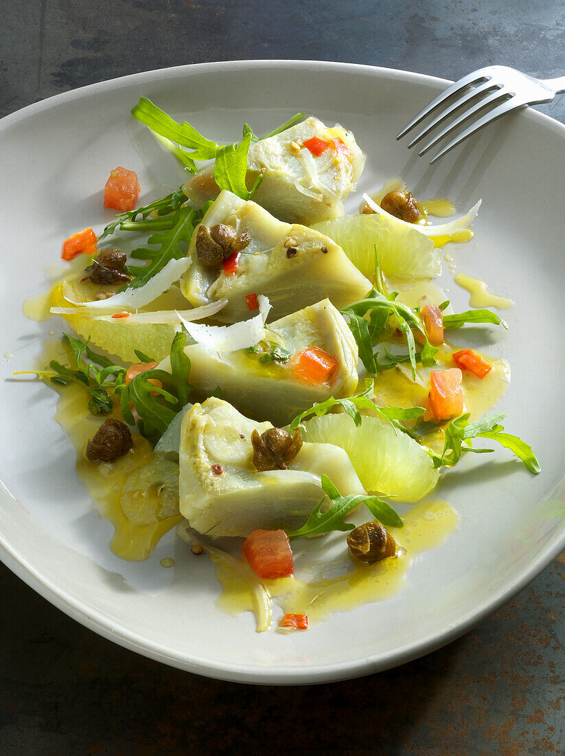Artichokes with rocket and capers