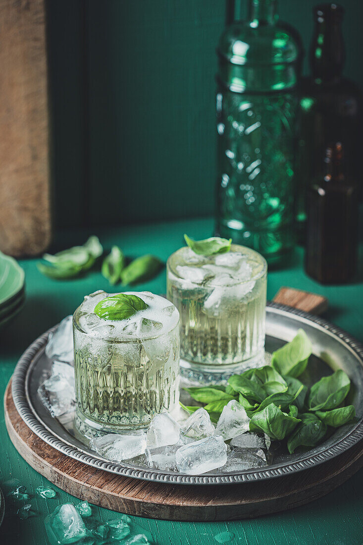 Basil Spritz