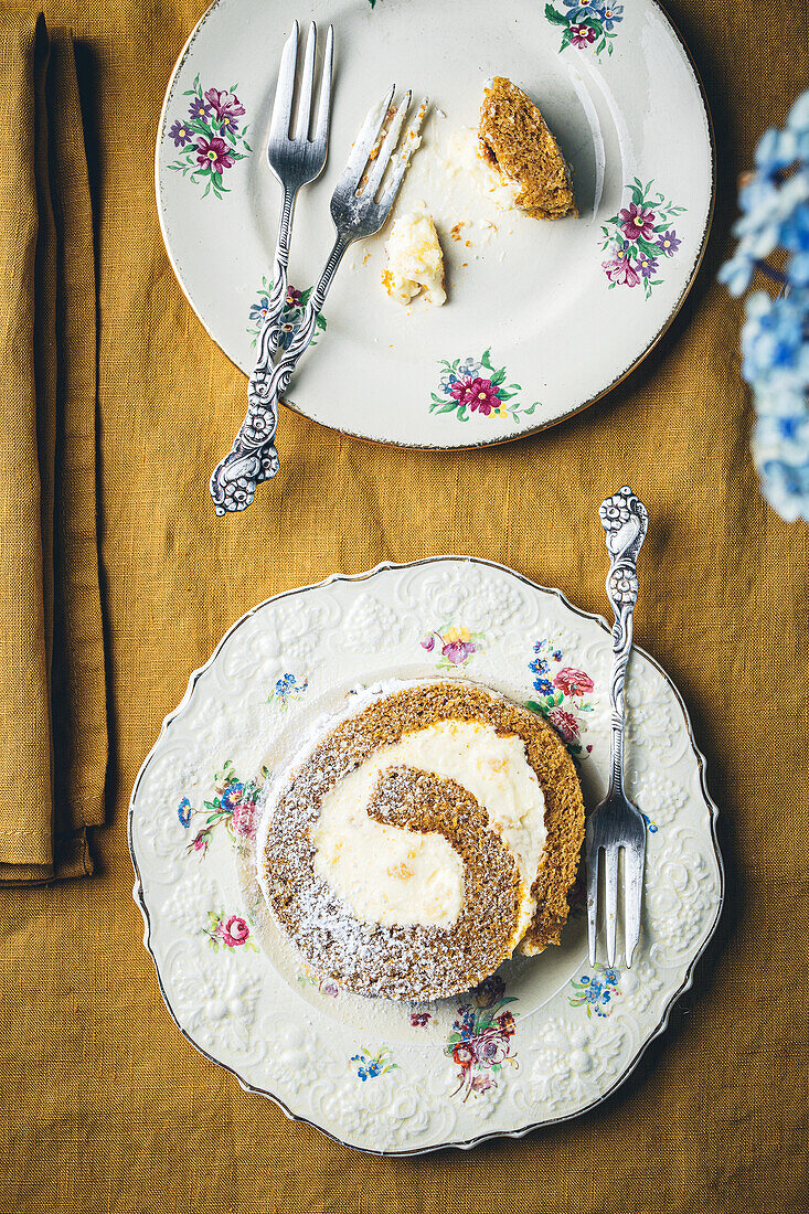 Würzige Kürbis-Orangen-Roulade