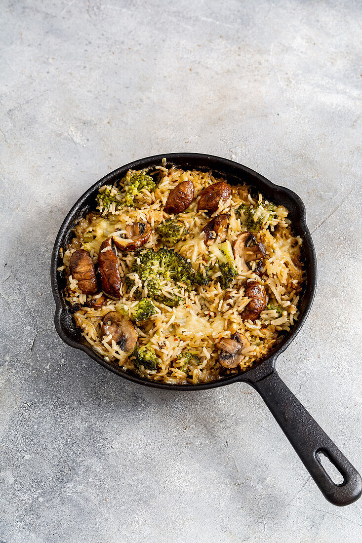 Rice casserole with vegetables and mushrooms