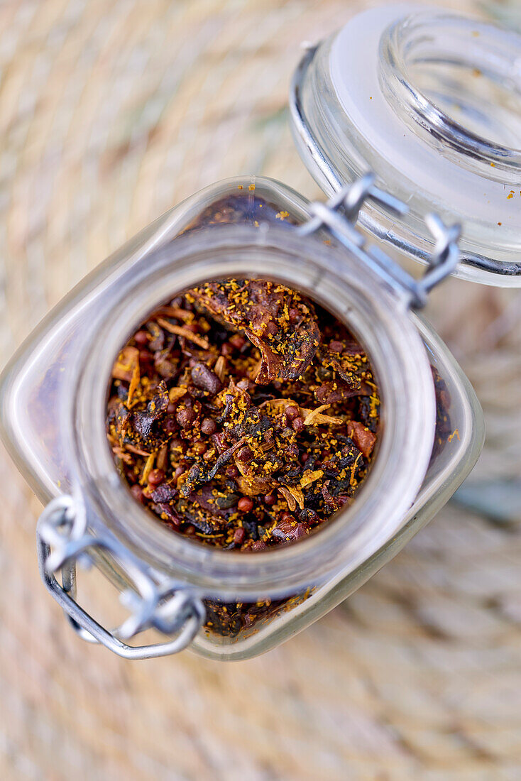 Vadouvan (Indian spice mixture)