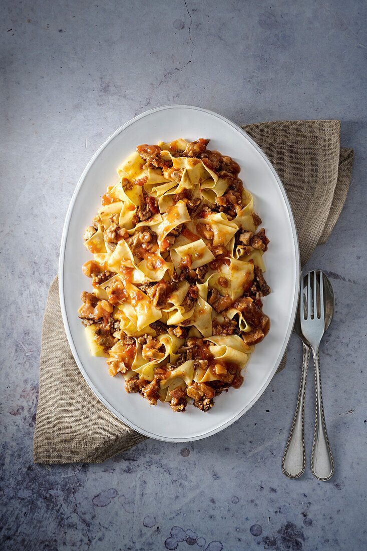 Pappardelle alla Maremmana (Italien)