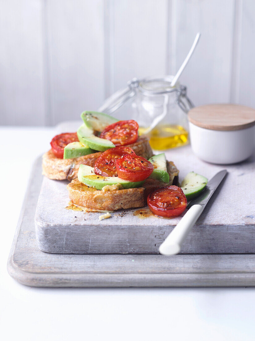 French toast with avocado and grilled tomatoes