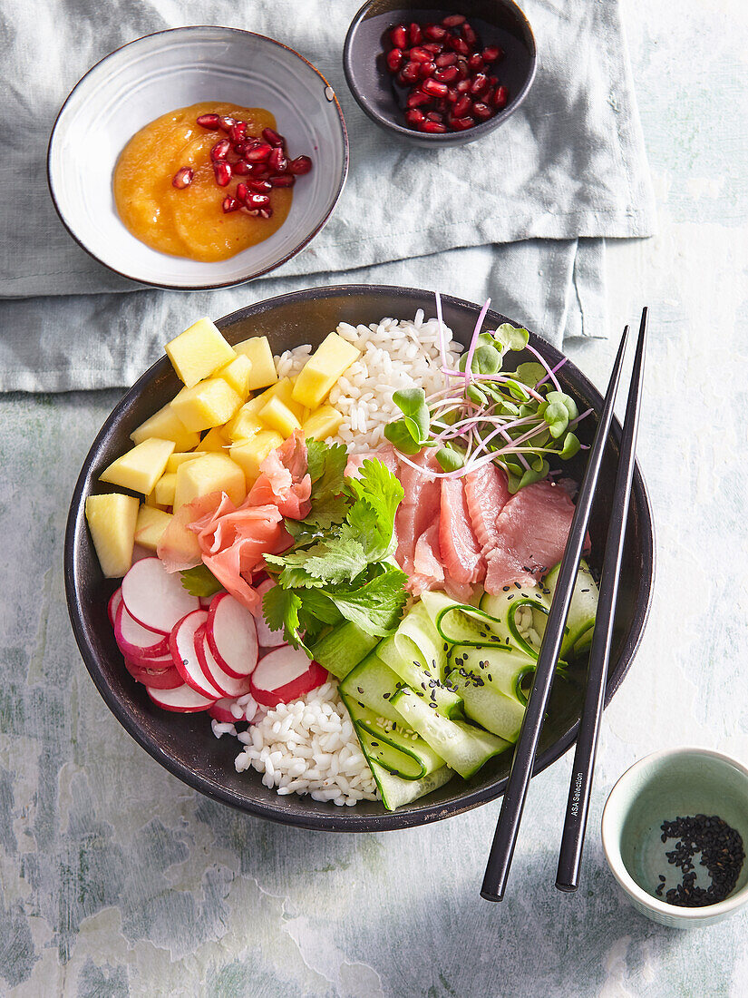 Poke Bowl mit Thunfisch