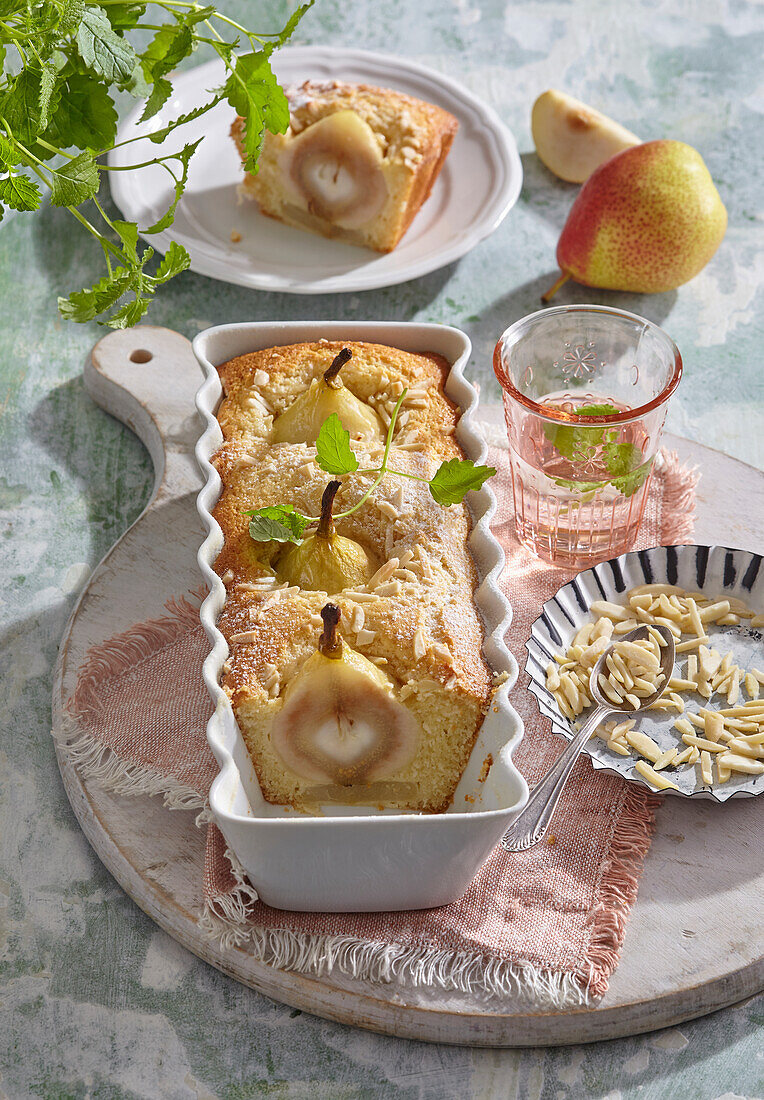 Sweet almond bread with pears