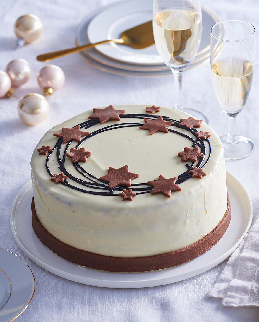 Chocolate cream Christmas cake