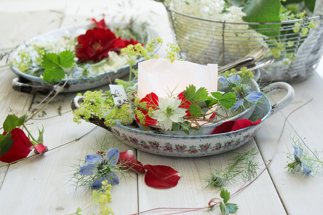 Spring blossoms in bowls