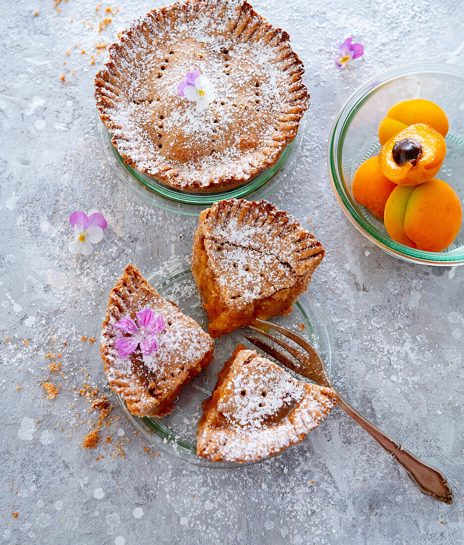 Small apricot pies baked in jars