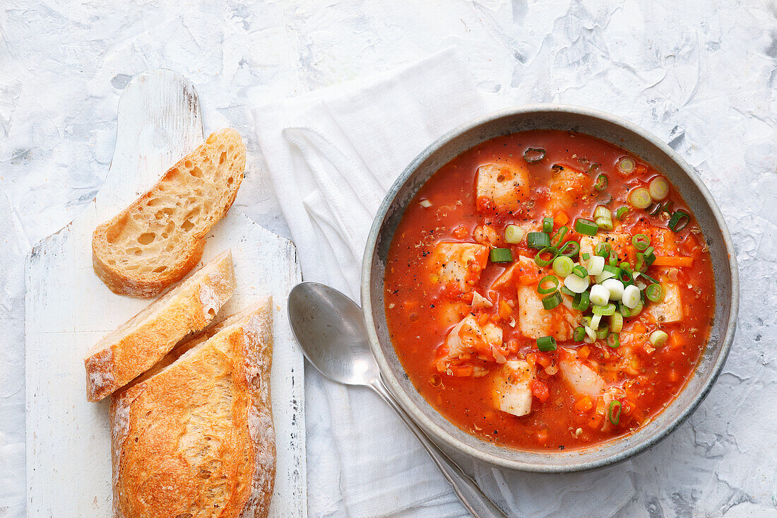 Tomaten-Fischsuppe