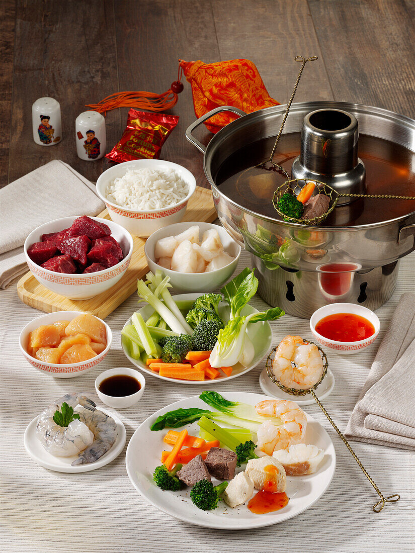 Asian fondue with broth