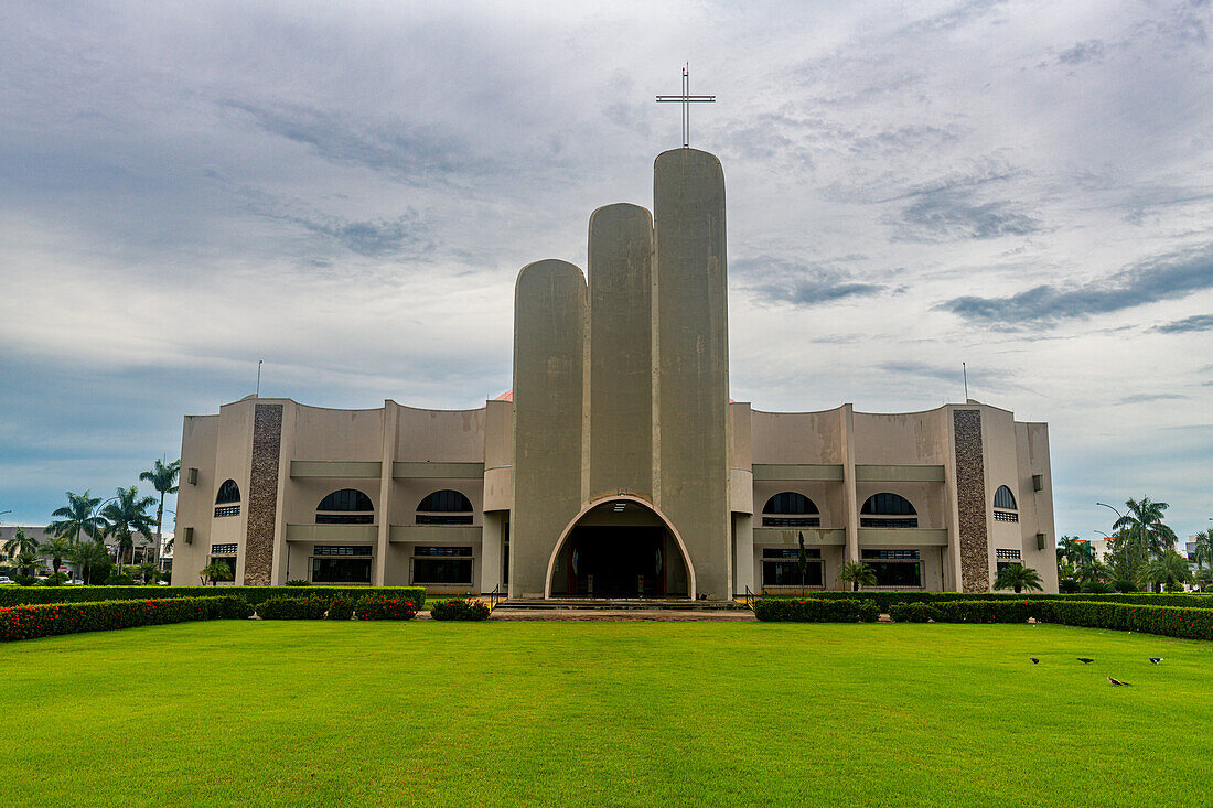 Cathedral Sagrado Coracao de Jesus, Sinop, Mato Grosso, Brazil, South America