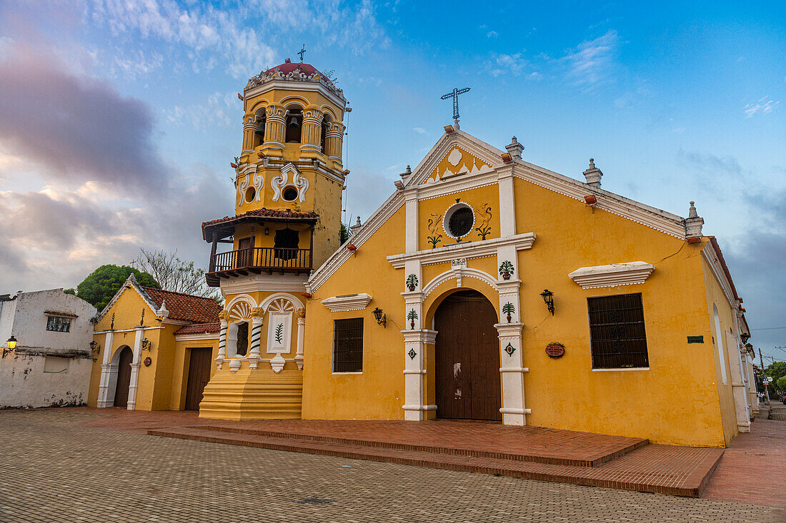 Iglesia De Santa Barbara, Mompox, UNESCO-Welterbestätte, Kolumbien, Südamerika