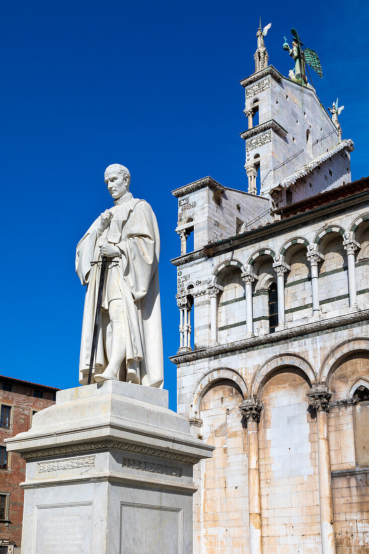San Michele in Foro church, Burlamacchi statue, Lucca, Tuscany, Italy, Europe