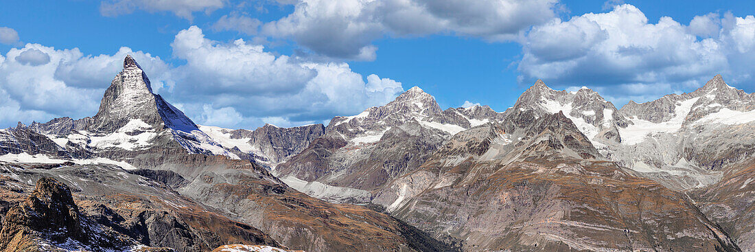 Matterhorn Peak, 4478m, with Dent Blanche, Pointe de Zinal, Grand Cornier and Obergabelhorn, Zermatt, Valais, Swiss Alps, Switzerland, Europe