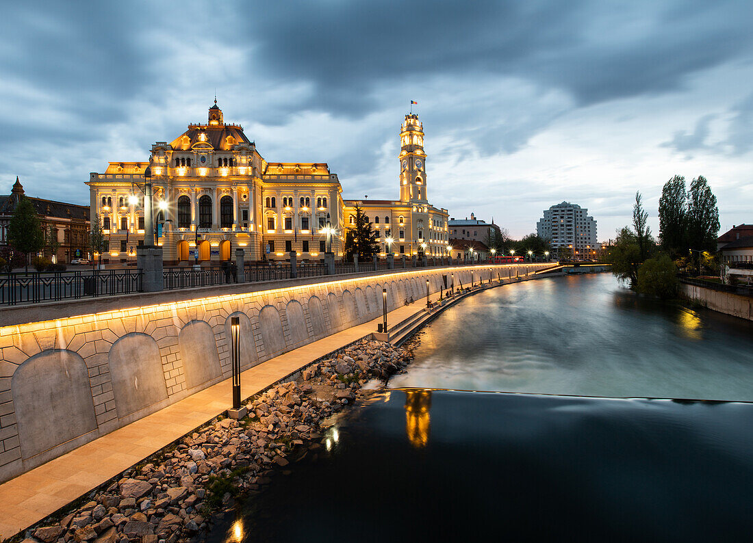 Historische Gebäude in Oradea, Rumänien, Europa