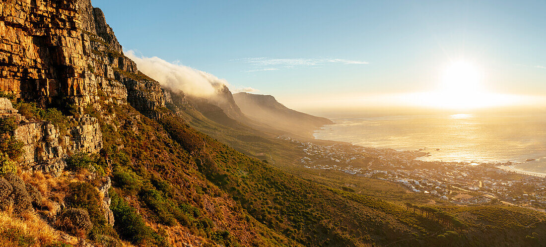 Kloof Corner bei Sonnenuntergang, Kapstadt, Westkap, Südafrika, Afrika